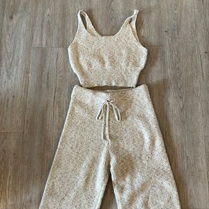 SOLAÍ The Label sweater tank set in oatmeal size small
